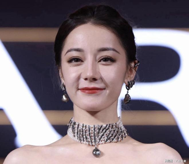 态不佳与精修图差距大急需作品回血米乐m6迪丽热巴最新生图!脸部状(图3)