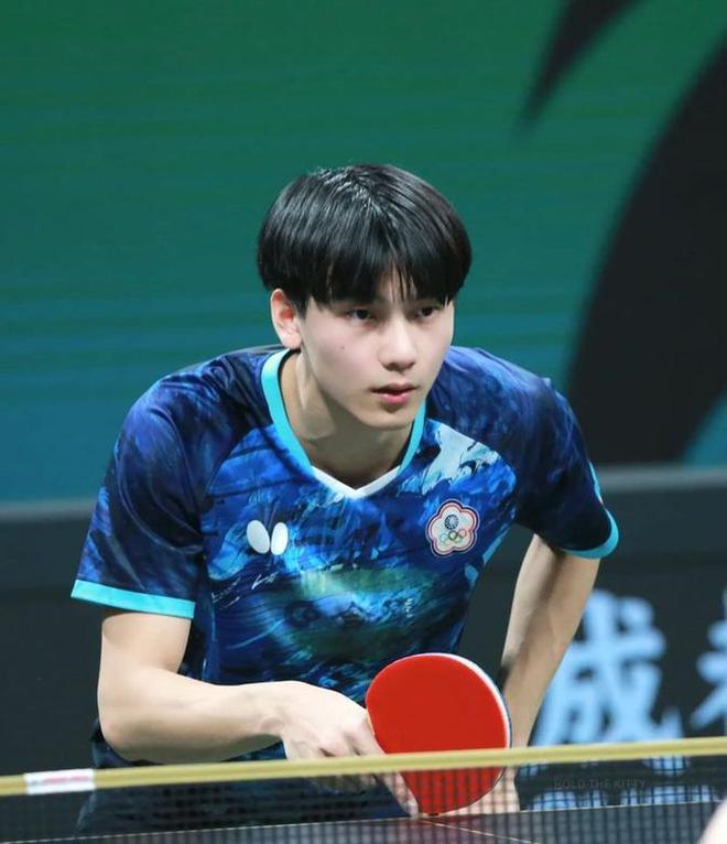 中国天才少年状态低迷决胜局4比11惨败m6米乐app2比3爆冷一轮游！21岁