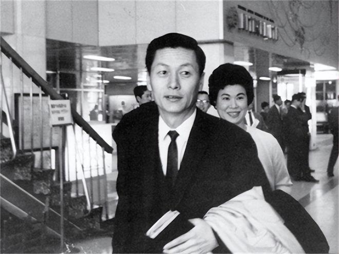 ”同一女星亲兄弟为财权内斗互撕韩国财阀家族丑闻：父子“共享(图8)